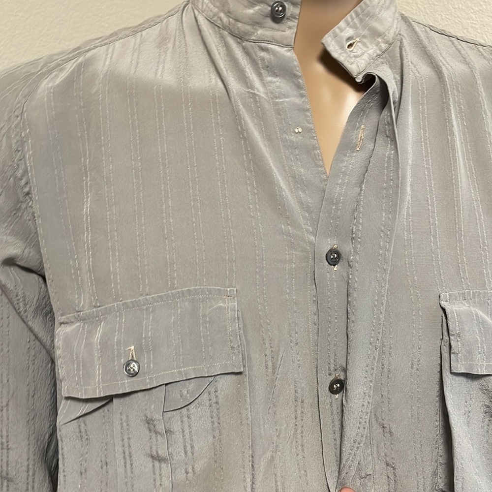 Vintage GUCCI versatile shirt with current trends. Dbl chest pocket. Loose fit. - Picture 6 of 14